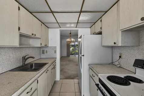 2551 W Golf Boulevard Pompano Beach FL 33064