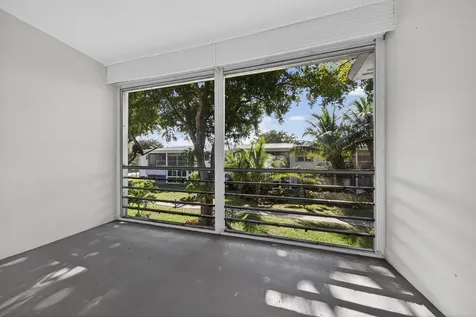 2551 W Golf Boulevard Pompano Beach FL 33064