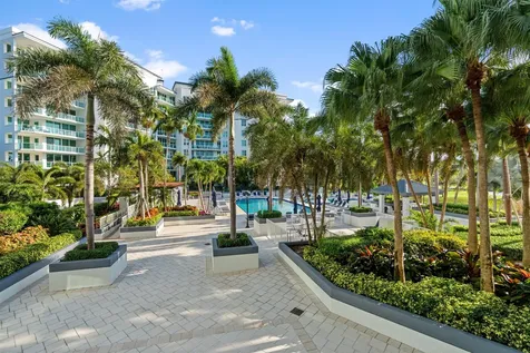 550 Se Mizner Boulevard Boca Raton FL 33432