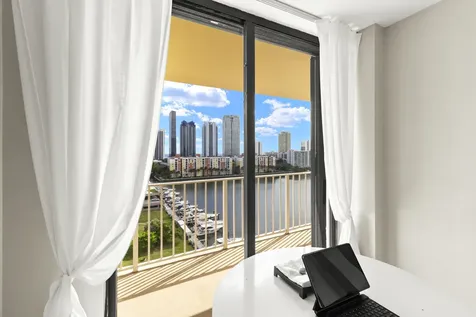 290 174th Street Sunny Isles Beach FL 33160