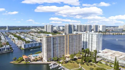 290 174th Street Sunny Isles Beach FL 33160