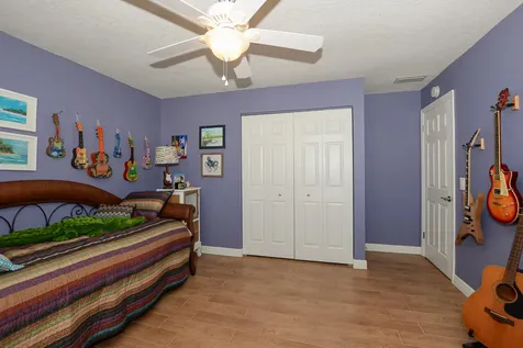 2123 Se Wayne Road Stuart FL 34994