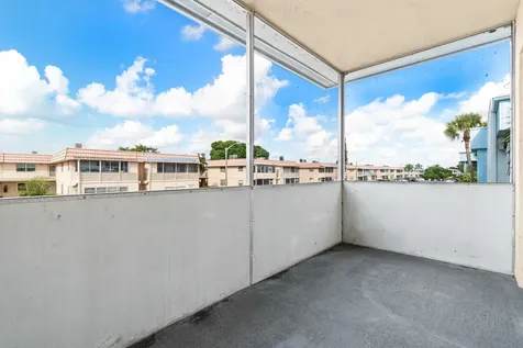 410 Saxony I Delray Beach FL 33446