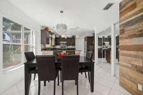 7004 Galleon Cove Circle Riviera Beach FL 33418