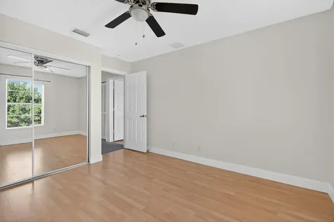 7004 Galleon Cove Circle Riviera Beach FL 33418