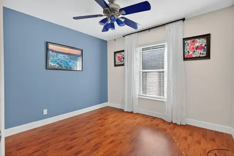 7004 Galleon Cove Circle Riviera Beach FL 33418