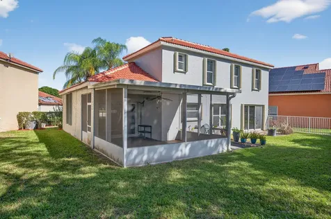 7004 Galleon Cove Circle Riviera Beach FL 33418