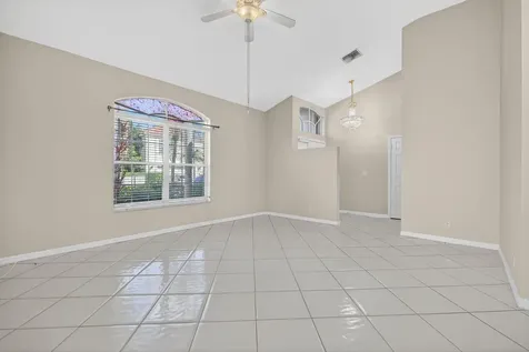 7004 Galleon Cove Circle Riviera Beach FL 33418