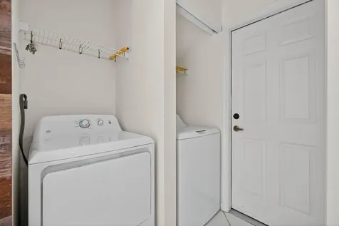 7004 Galleon Cove Circle Riviera Beach FL 33418