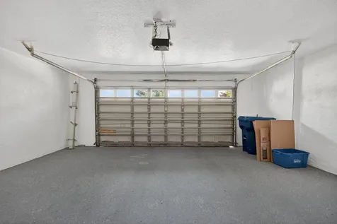7004 Galleon Cove Circle Riviera Beach FL 33418