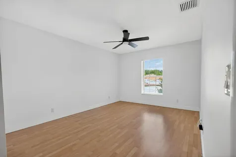 7004 Galleon Cove Circle Riviera Beach FL 33418