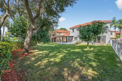 7004 Galleon Cove Circle Riviera Beach FL 33418