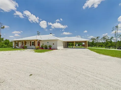 32801 Us-441 Okeechobee FL 34972