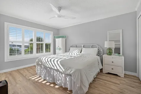 390 NE Edgewater Drive Stuart FL 34996