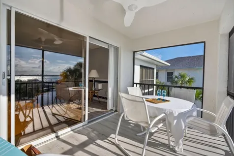 390 NE Edgewater Drive Stuart FL 34996