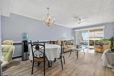390 NE Edgewater Drive Stuart FL 34996