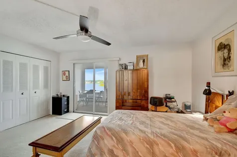 449 Dover C West Palm Beach FL 33417