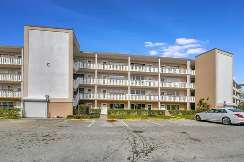 449 Dover C West Palm Beach FL 33417