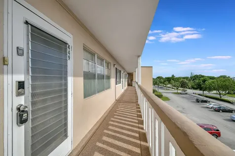 449 Dover C West Palm Beach FL 33417