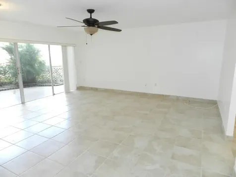 3 Greenway Village N Royal Palm Beach FL 33411
