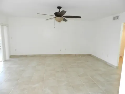 3 Greenway Village N Royal Palm Beach FL 33411