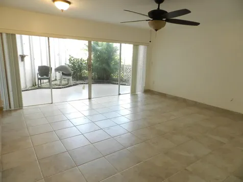 3 Greenway Village N Royal Palm Beach FL 33411