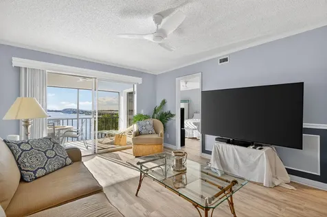 390 Ne Edgewater Drive Stuart FL 34996