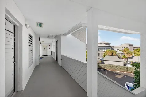 390 Ne Edgewater Drive Stuart FL 34996