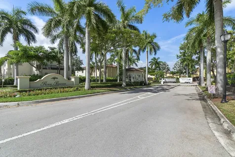 7654 Via Flores Way Boca Raton FL 33487