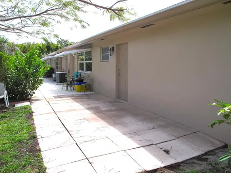 1295 High Point Place Delray Beach FL 33445