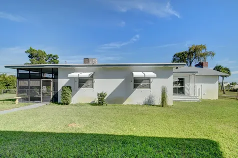 6698 Belvedere Road West Palm Beach FL 33413