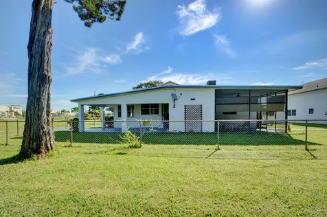 6698 Belvedere Road West Palm Beach FL 33413
