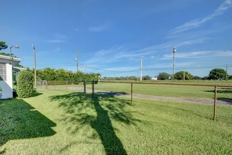 6698 Belvedere Road West Palm Beach FL 33413