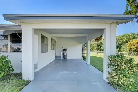 6698 Belvedere Road West Palm Beach FL 33413
