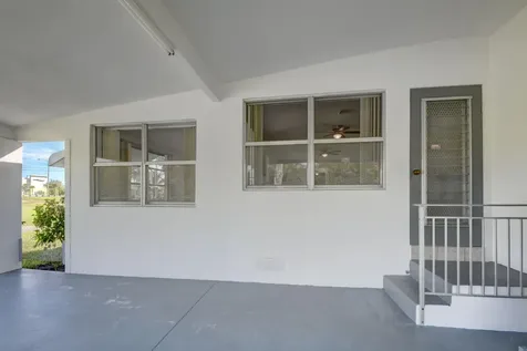 6698 Belvedere Road West Palm Beach FL 33413