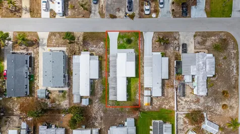 8301 Se Skylark Avenue Hobe Sound FL 33455