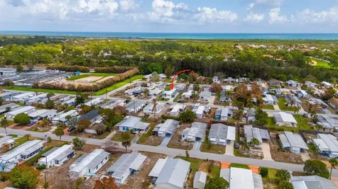 8301 Se Skylark Avenue Hobe Sound FL 33455