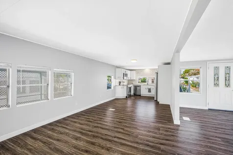 8301 Se Skylark Avenue Hobe Sound FL 33455