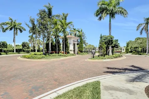 10043 Akenside Drive Boca Raton FL 33428