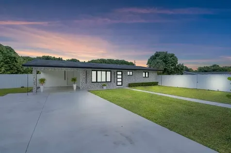 18295 Sw 294th Street Homestead FL 33030