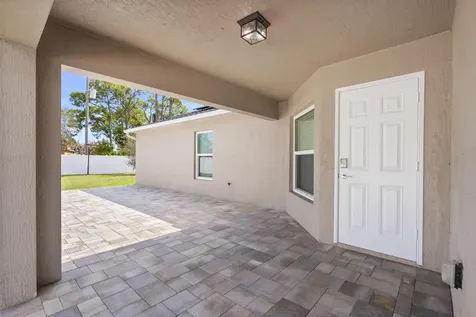 1741 Se Sandia Drive Port Saint Lucie FL 34983