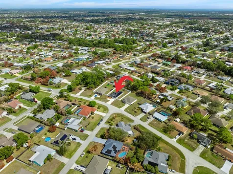 1741 Se Sandia Drive Port Saint Lucie FL 34983