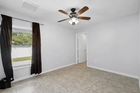 1741 Se Sandia Drive Port Saint Lucie FL 34983