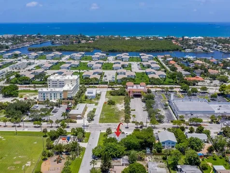 701 SE 4th Street Boynton Beach FL 33435