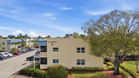888 Flanders Delray Beach FL 33484