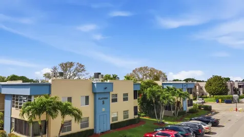 888 Flanders Delray Beach FL 33484