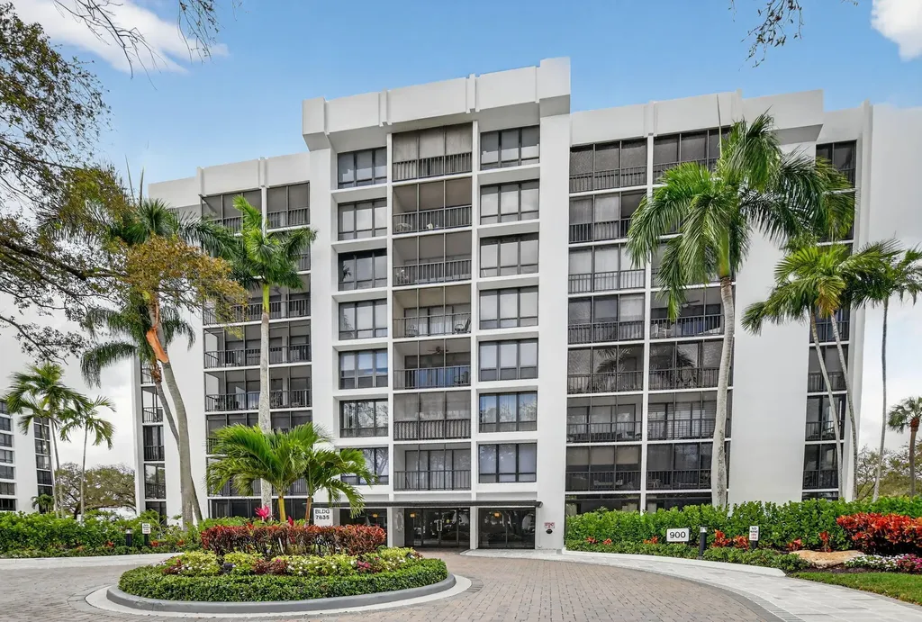 7847 Lakeside Boulevard Boca Raton FL 33434