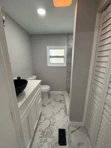 5010 Nw 2nd Avenue Deerfield Beach FL 33064