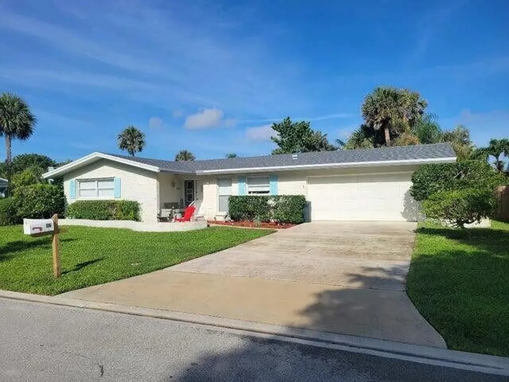 162 Beacon Lane Jupiter Inlet Colony FL 33469