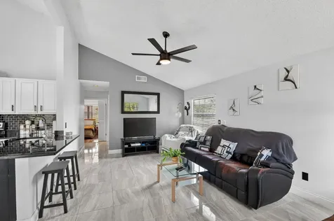 5384 Courtney Circle Boynton Beach FL 33472